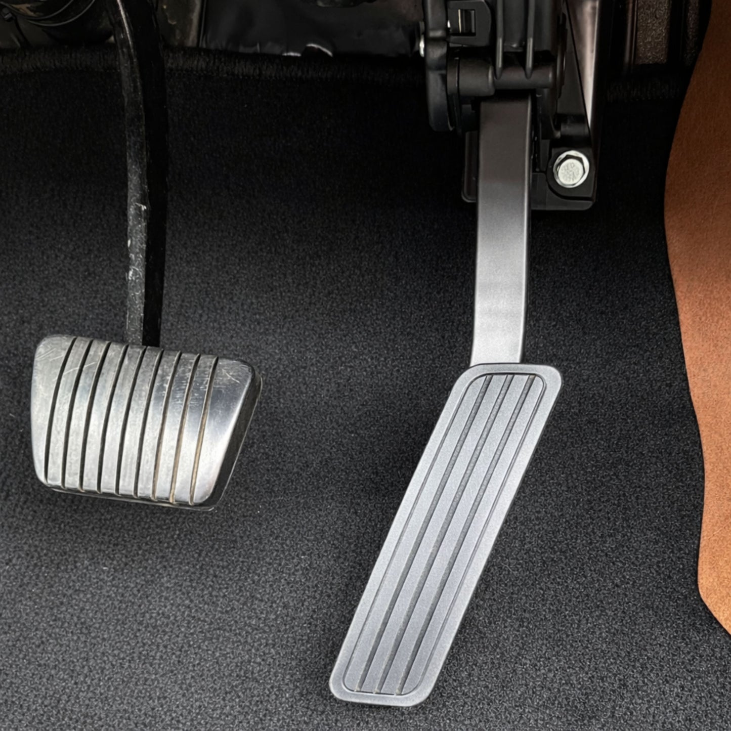 ATR HQ-WB drive by wire accelerator pedal bracket for VE Commodore electronic throttle pedal