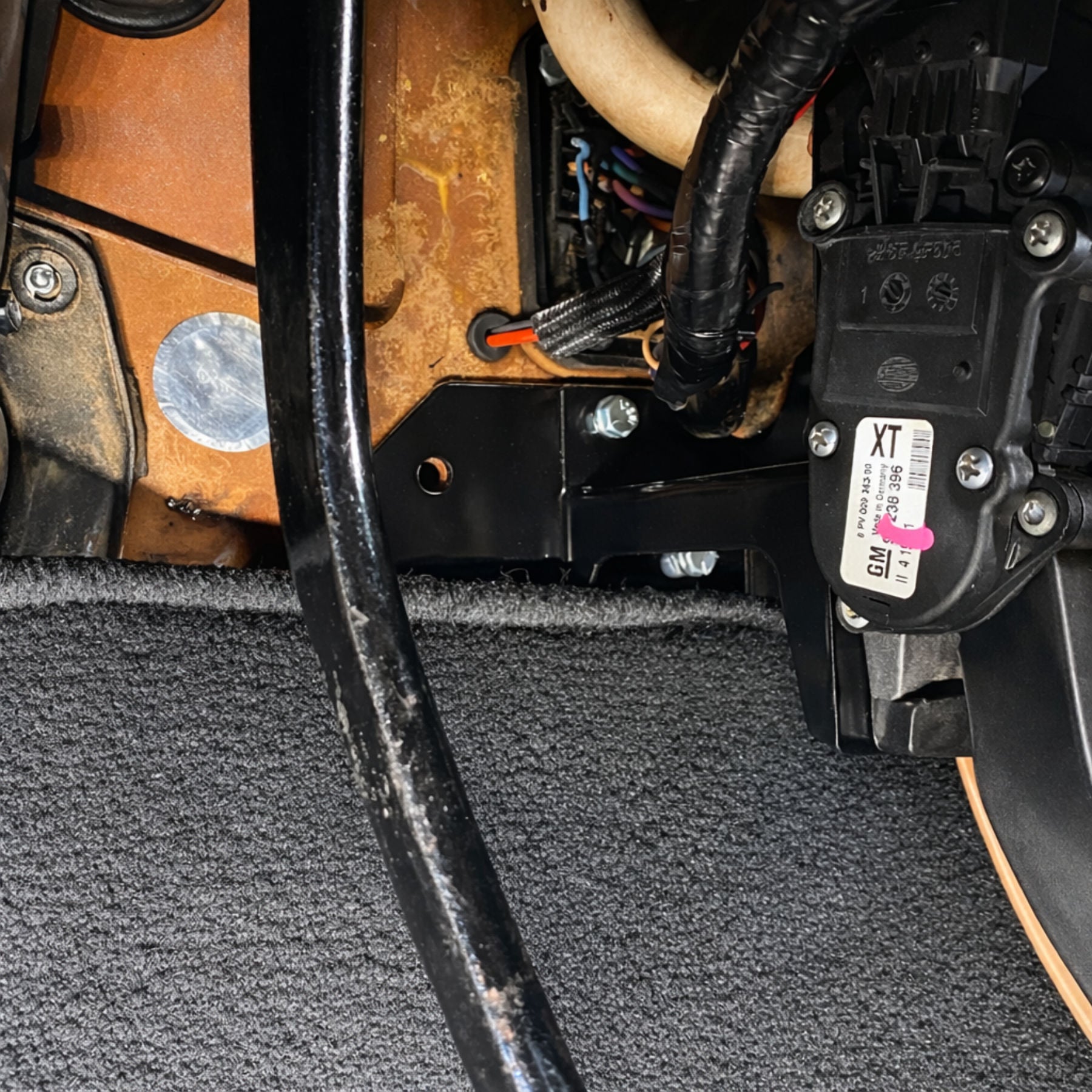 ATR HQ-WB drive by wire accelerator pedal bracket for VE Commodore electronic throttle pedal