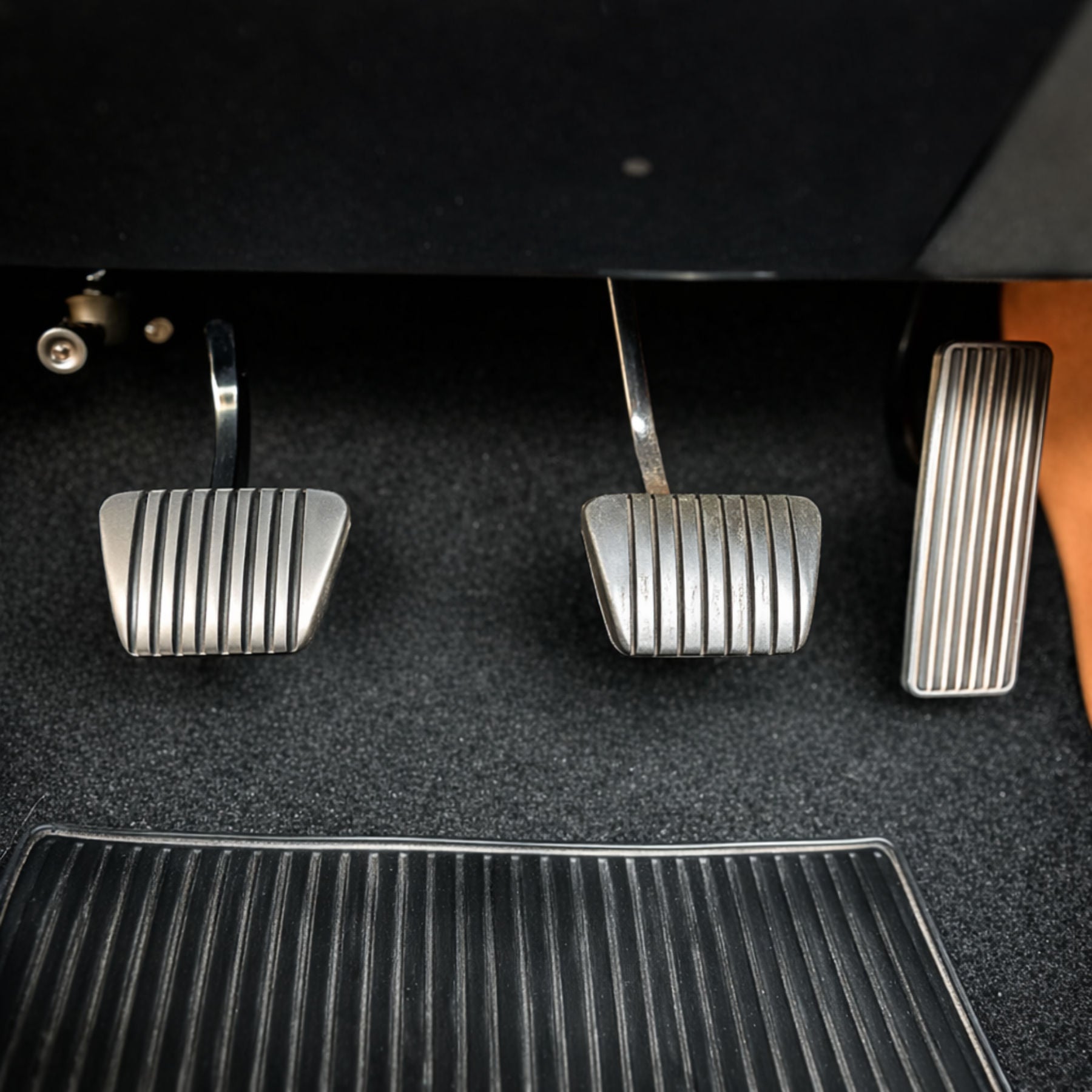 HQ-WB Holden clutch pedal hydraulic conversion for Tremec T56 and Magnum transmissions